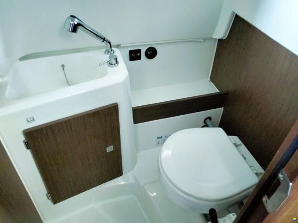 Jeanneau Cap Camarat 9.0 CC