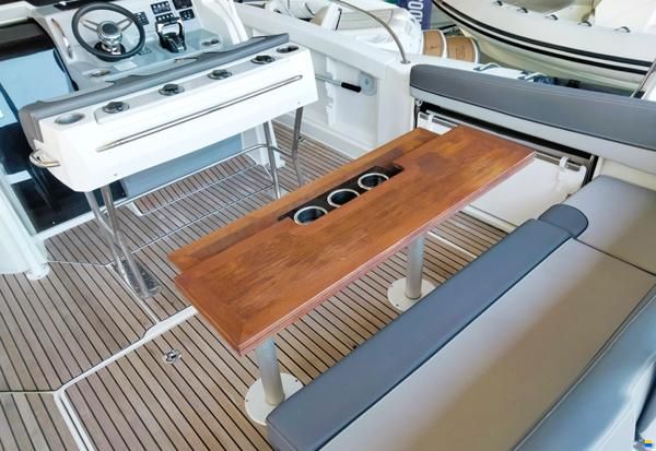 Jeanneau Cap Camarat 9.0 CC