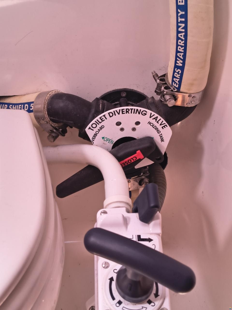 Bavaria 37C
