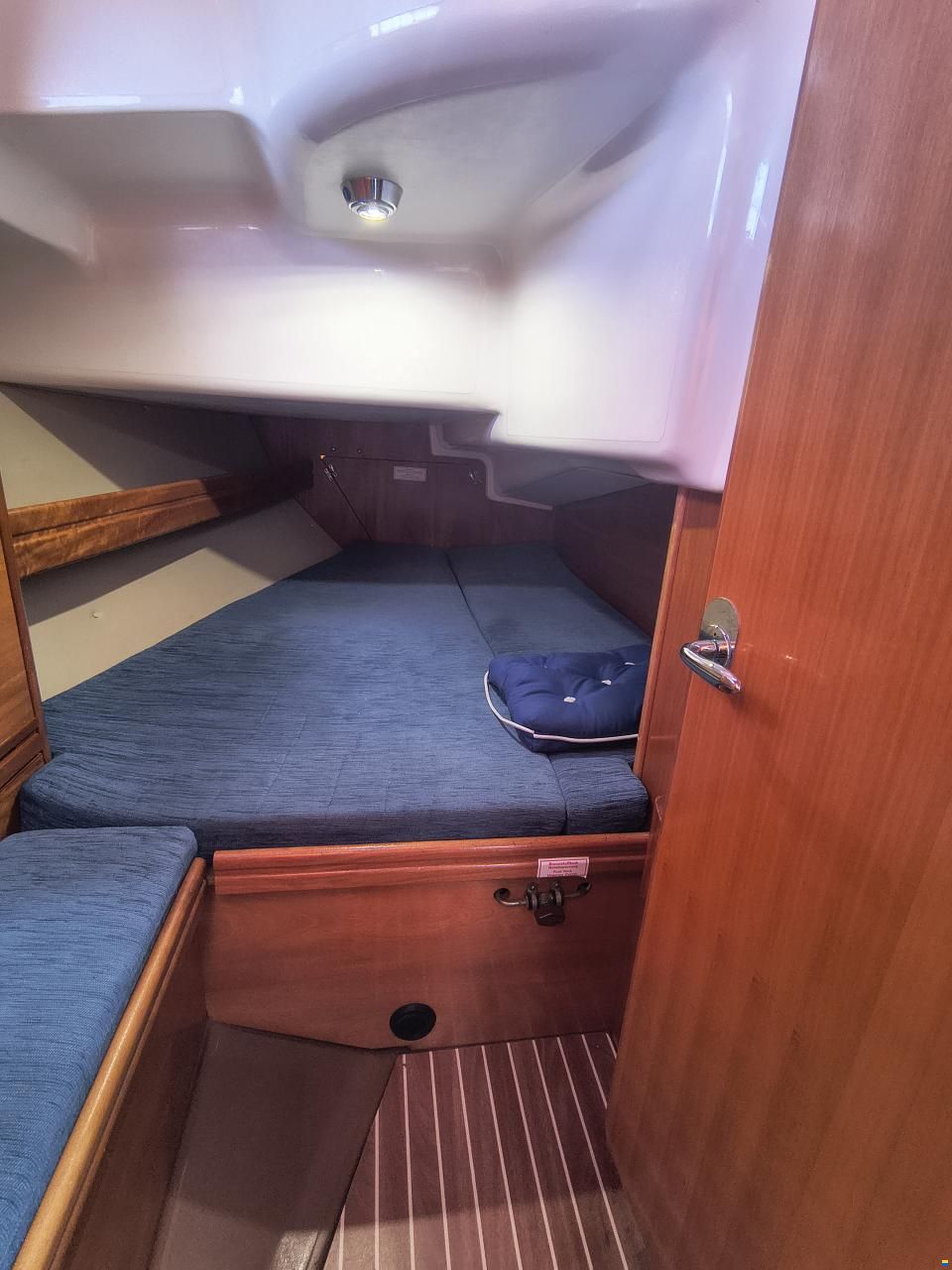 Bavaria 37C