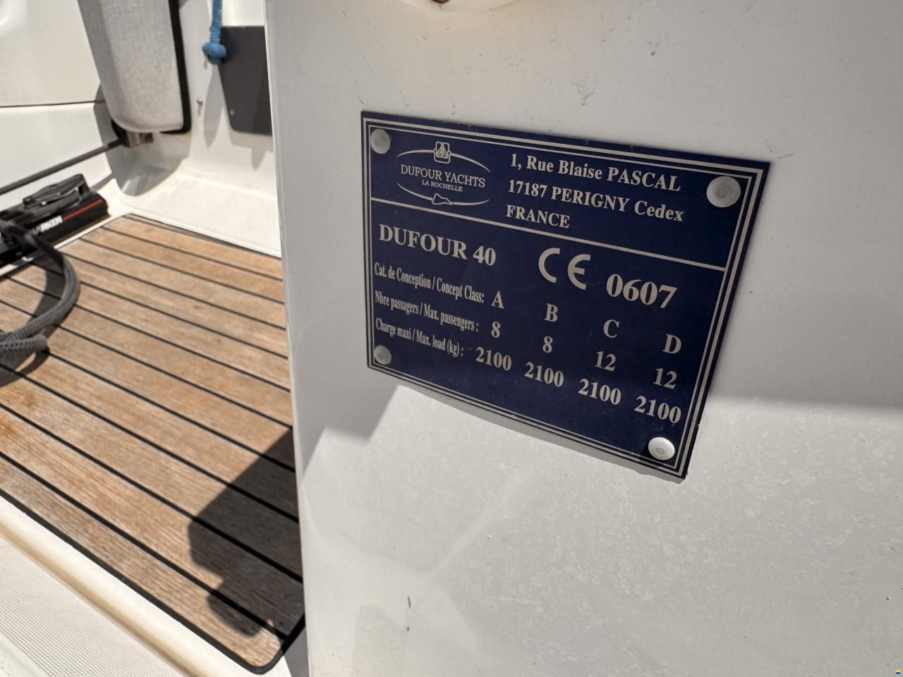 Dufour 40