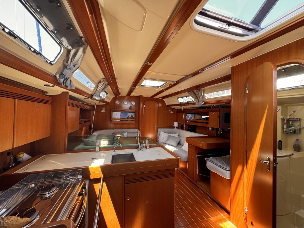 Dufour 40