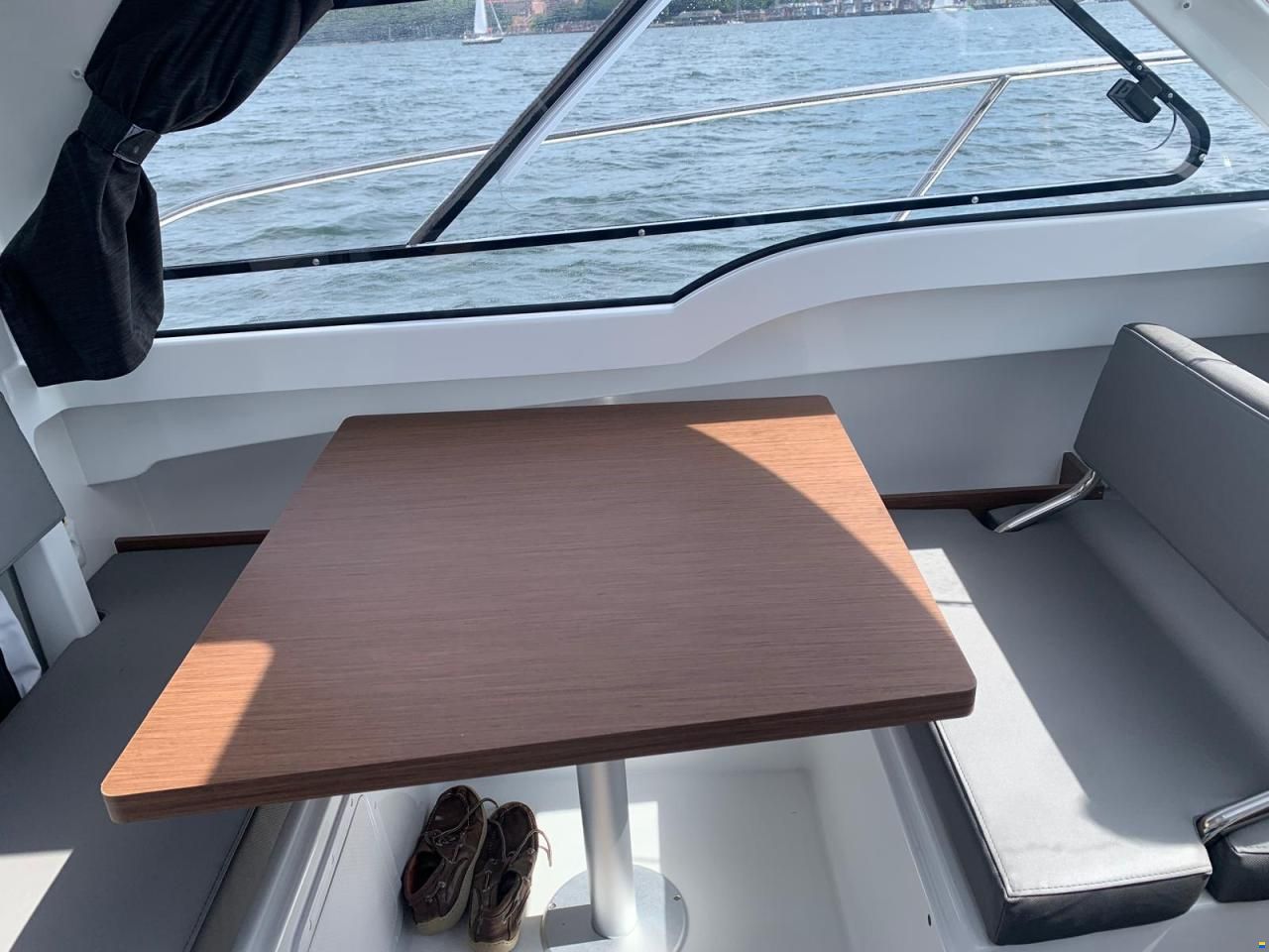 Beneteau Antares 7