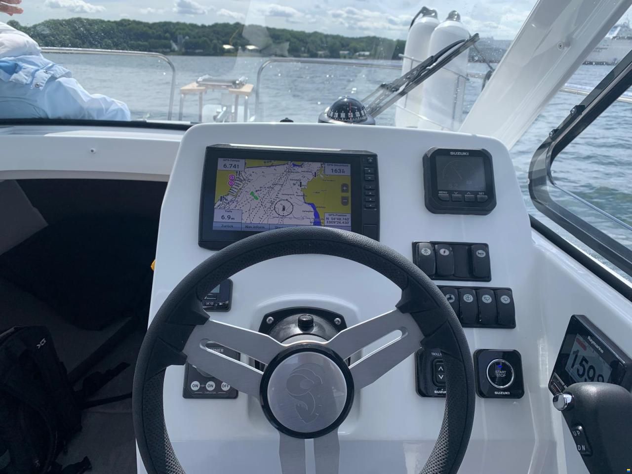 Beneteau Antares 7
