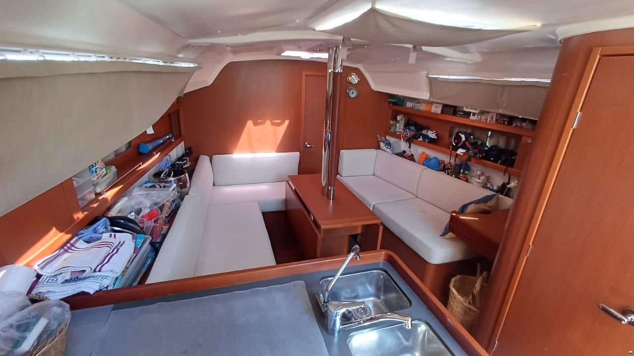 Beneteau Oceanis 34 Limited Edition