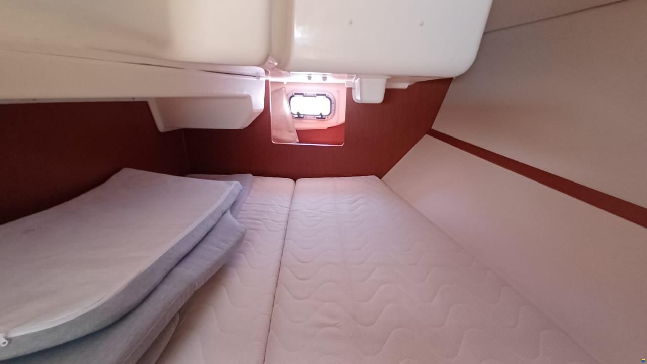 Beneteau Oceanis 34 Limited Edition