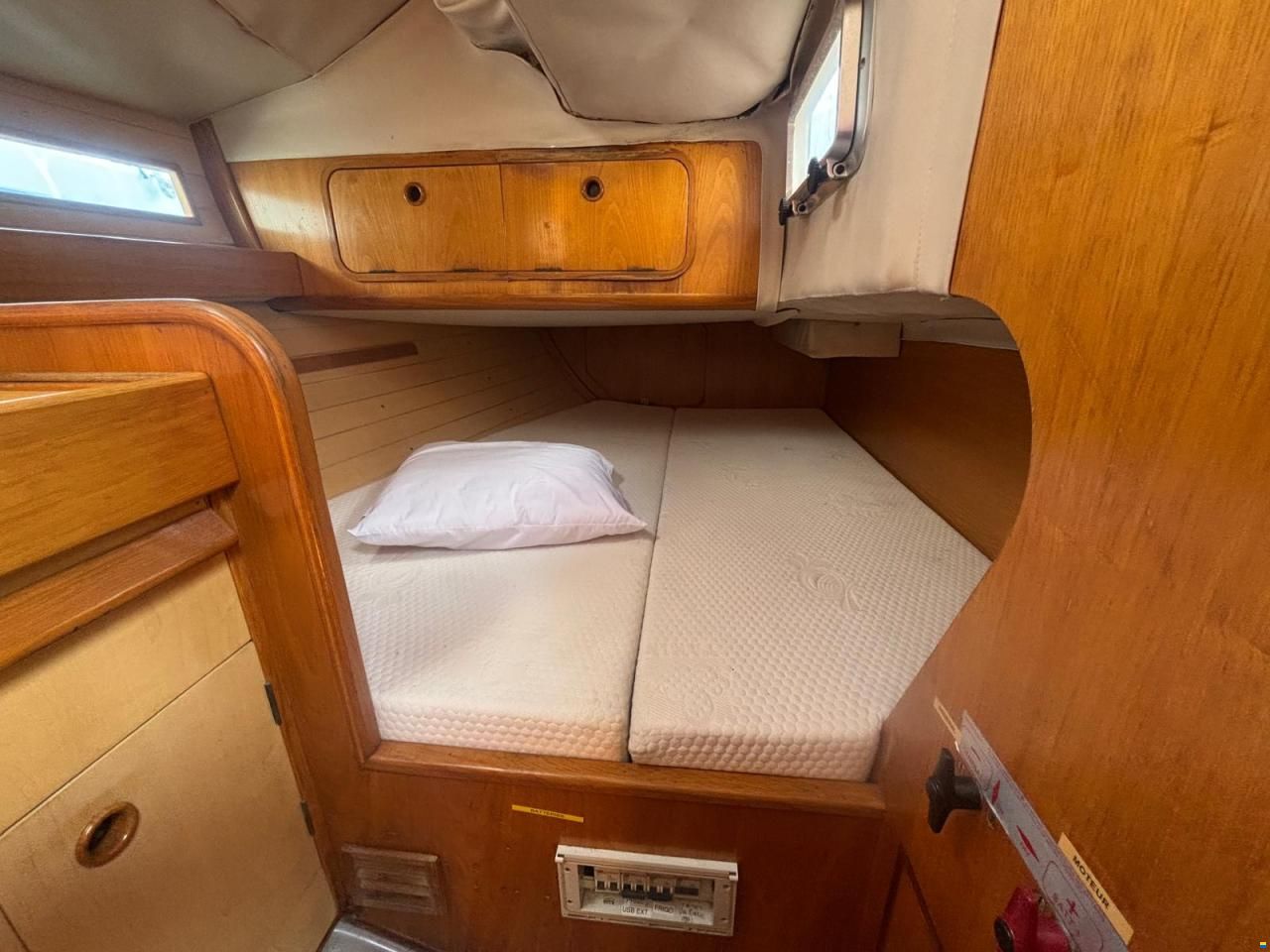 Beneteau OCEANIS 390