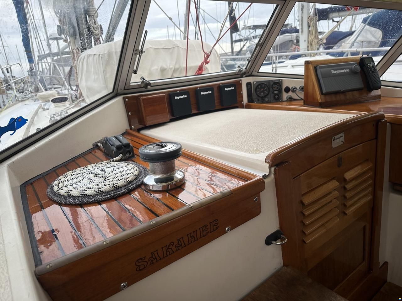 Hallberg-Rassy 352