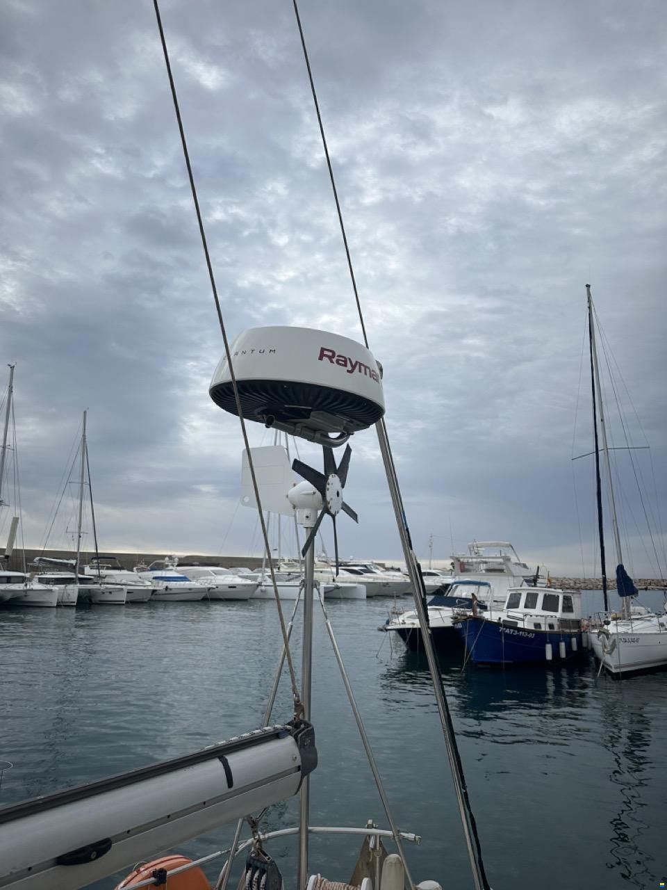 Hallberg-Rassy 352