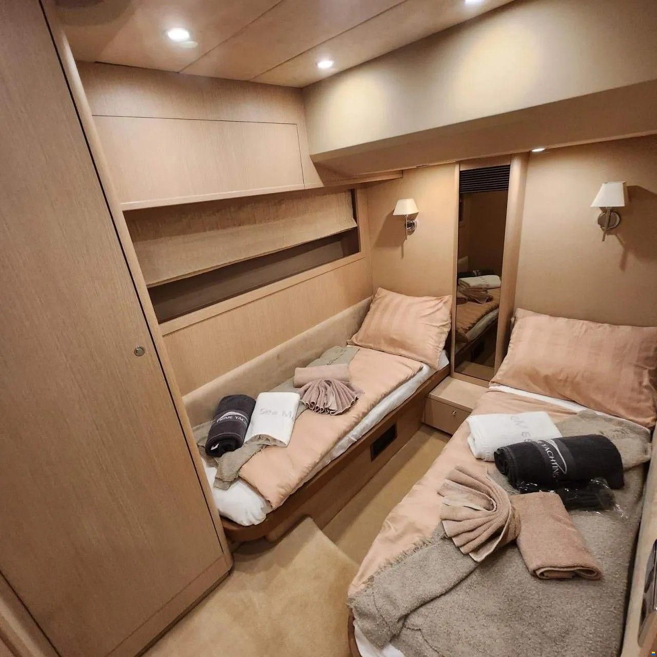 Princess 62 Flybridge Motor Yacht