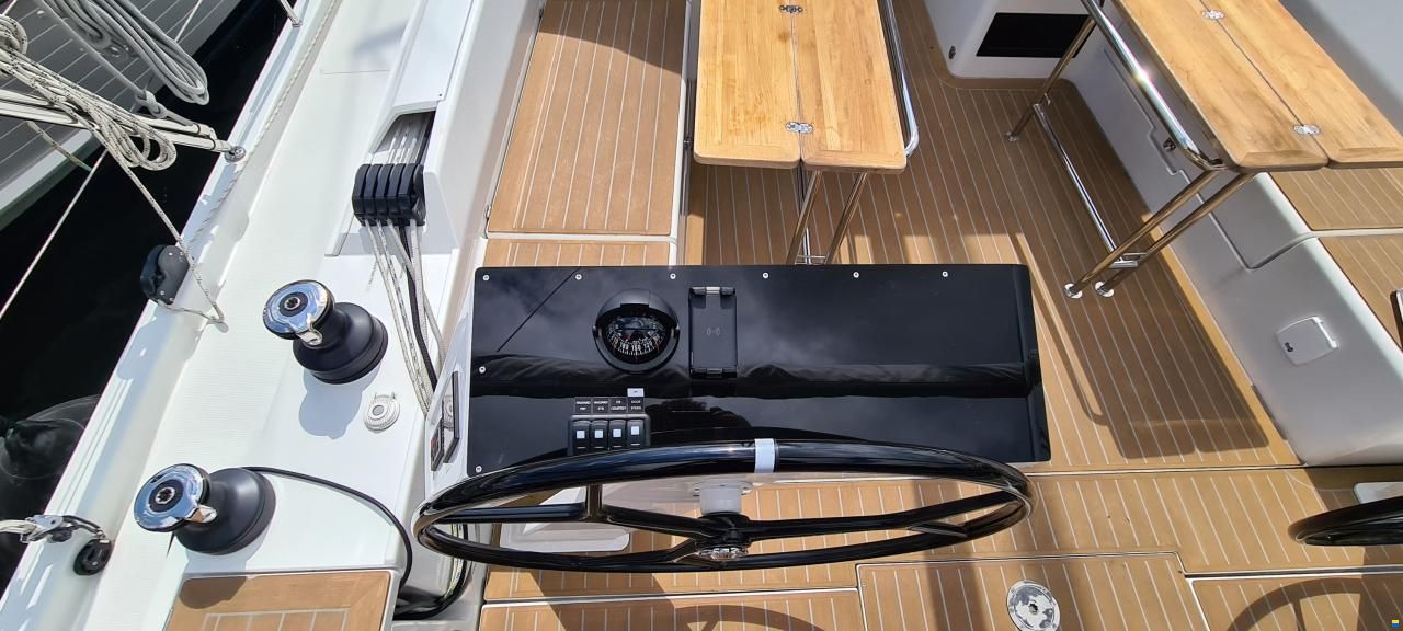 Hanse 460