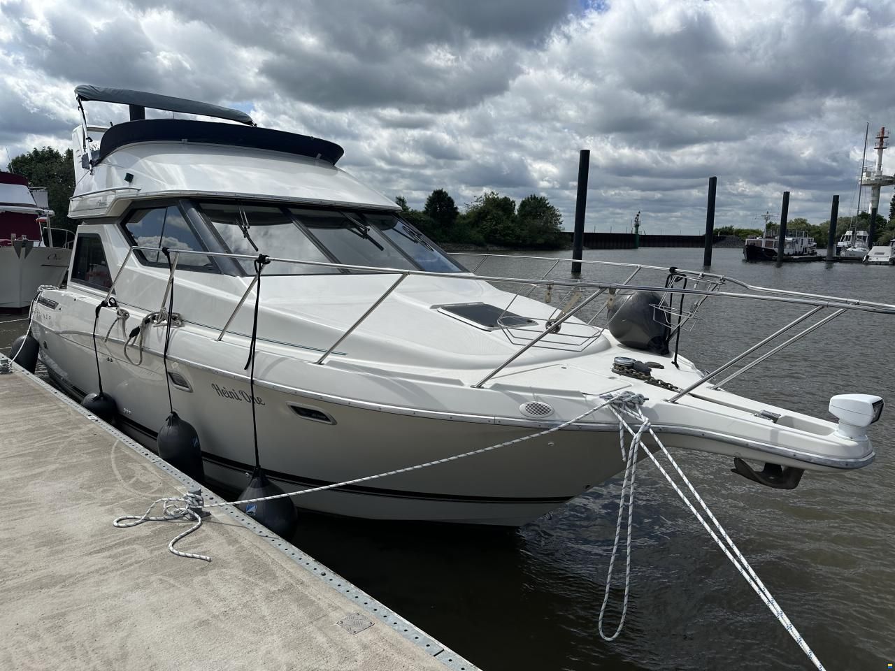 Bayliner 3258 Avanti Ciera