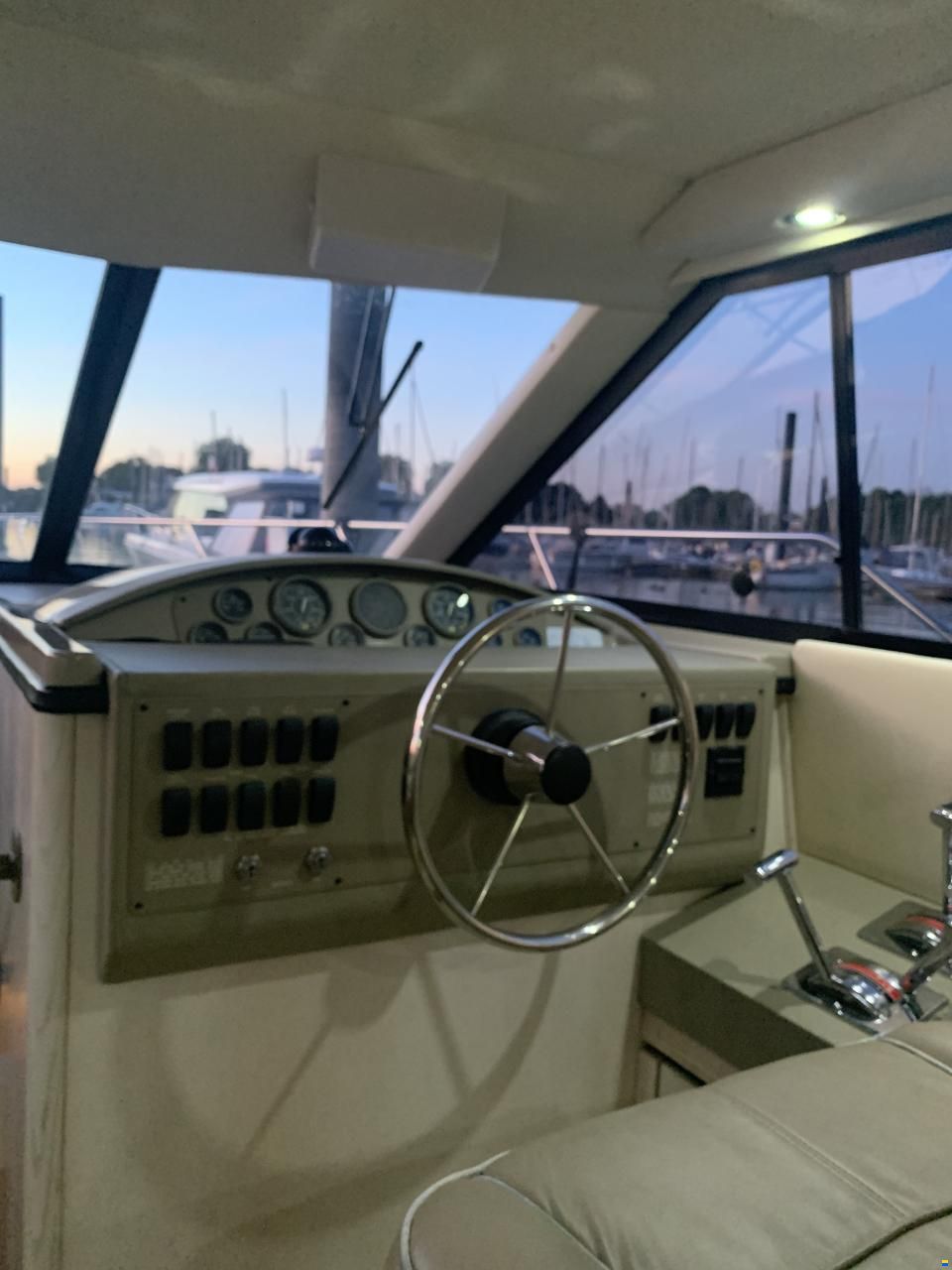 Bayliner 3258 Avanti Ciera
