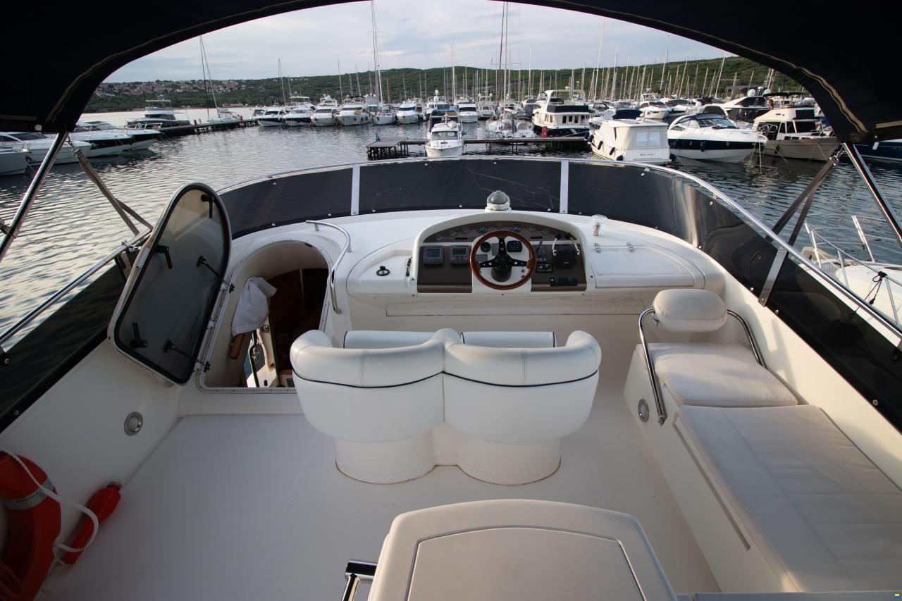 Fairline squadron 55