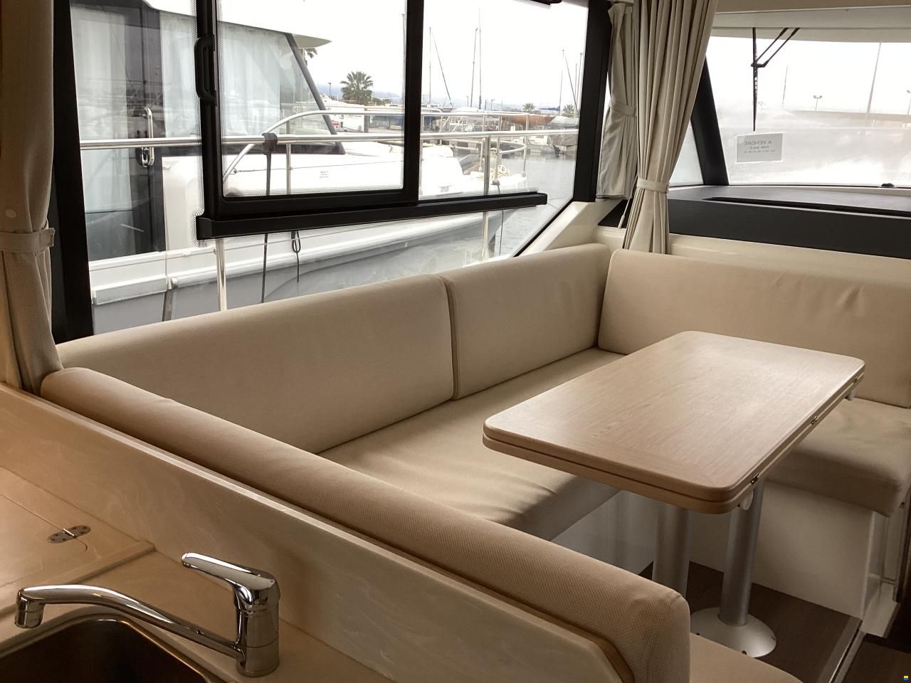 Beneteau Swift Trawler 41
