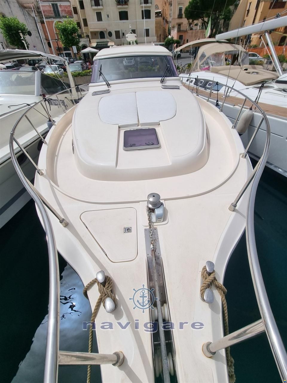 Cayman 43 WA