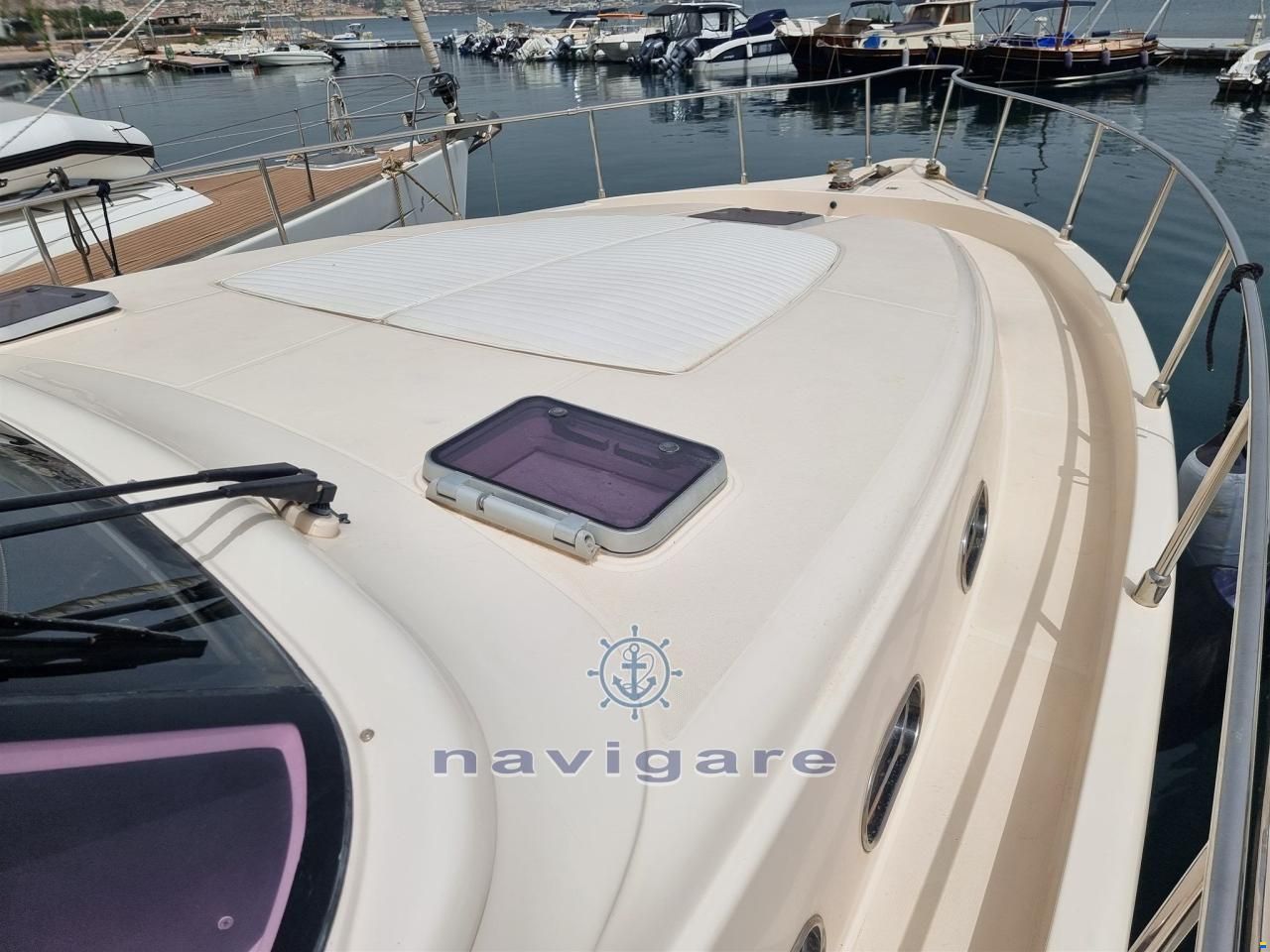 Cayman 43 WA