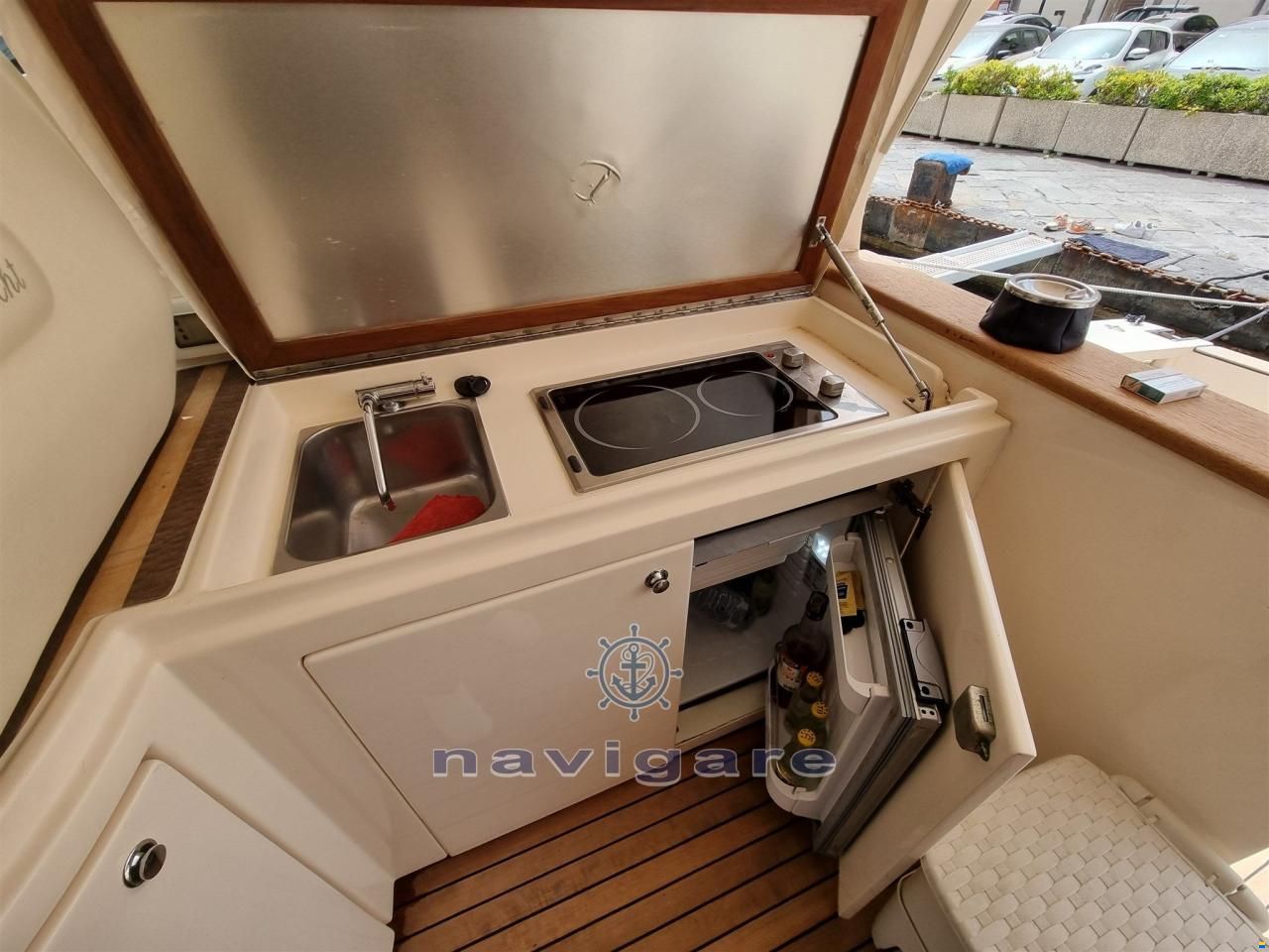 Cayman 43 WA
