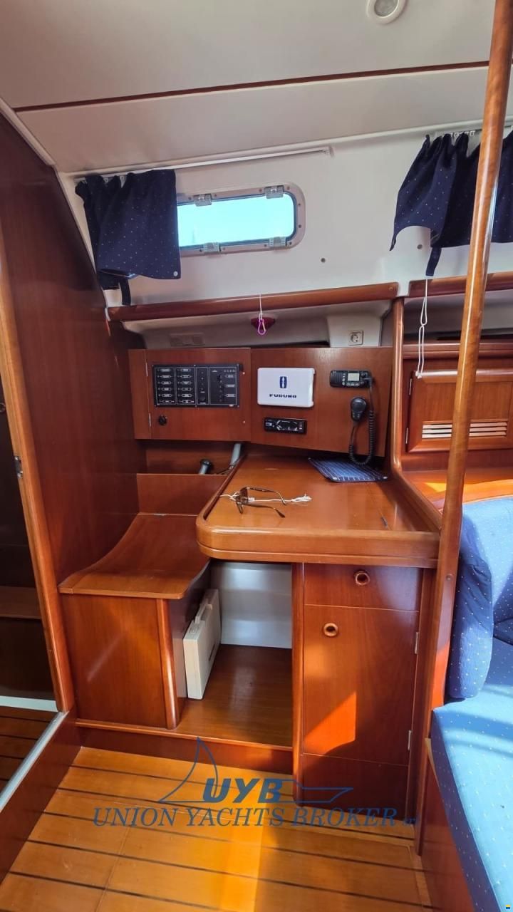 Beneteau Oceanis 393