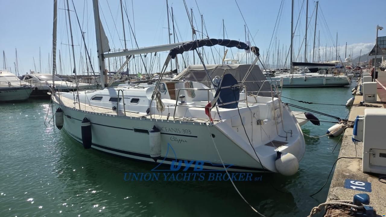 Beneteau Oceanis 393