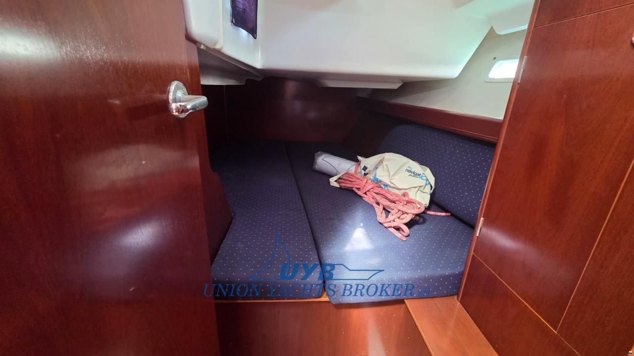 Beneteau Oceanis 393