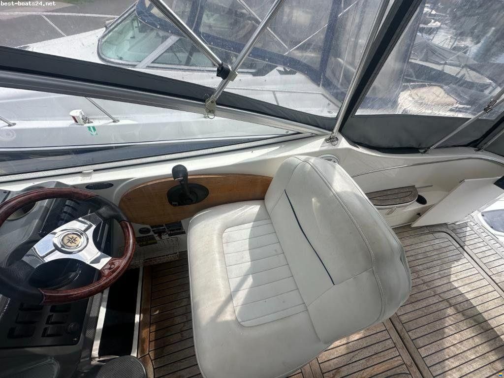 Bayliner 275