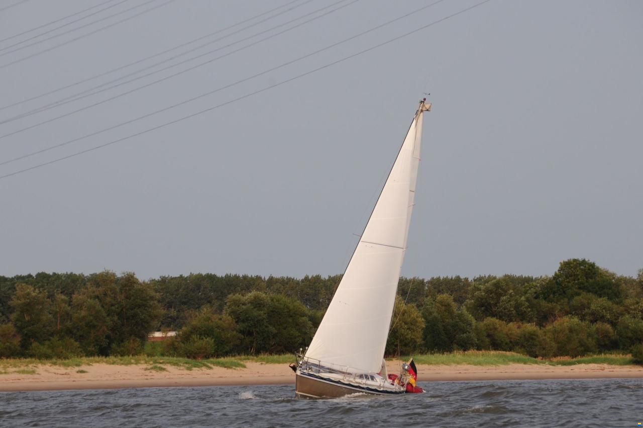 Alubat Ovni 30