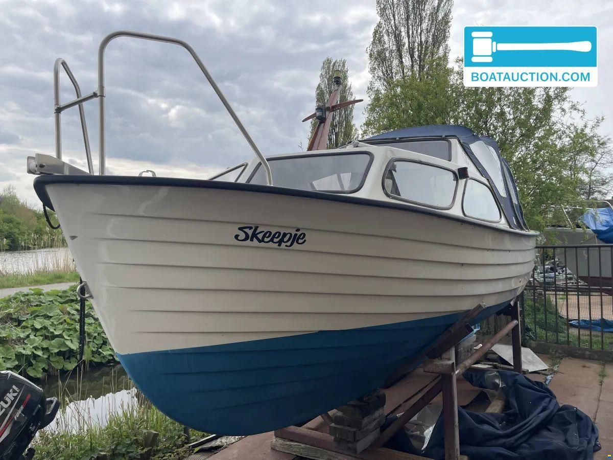 Kajuitboot 650