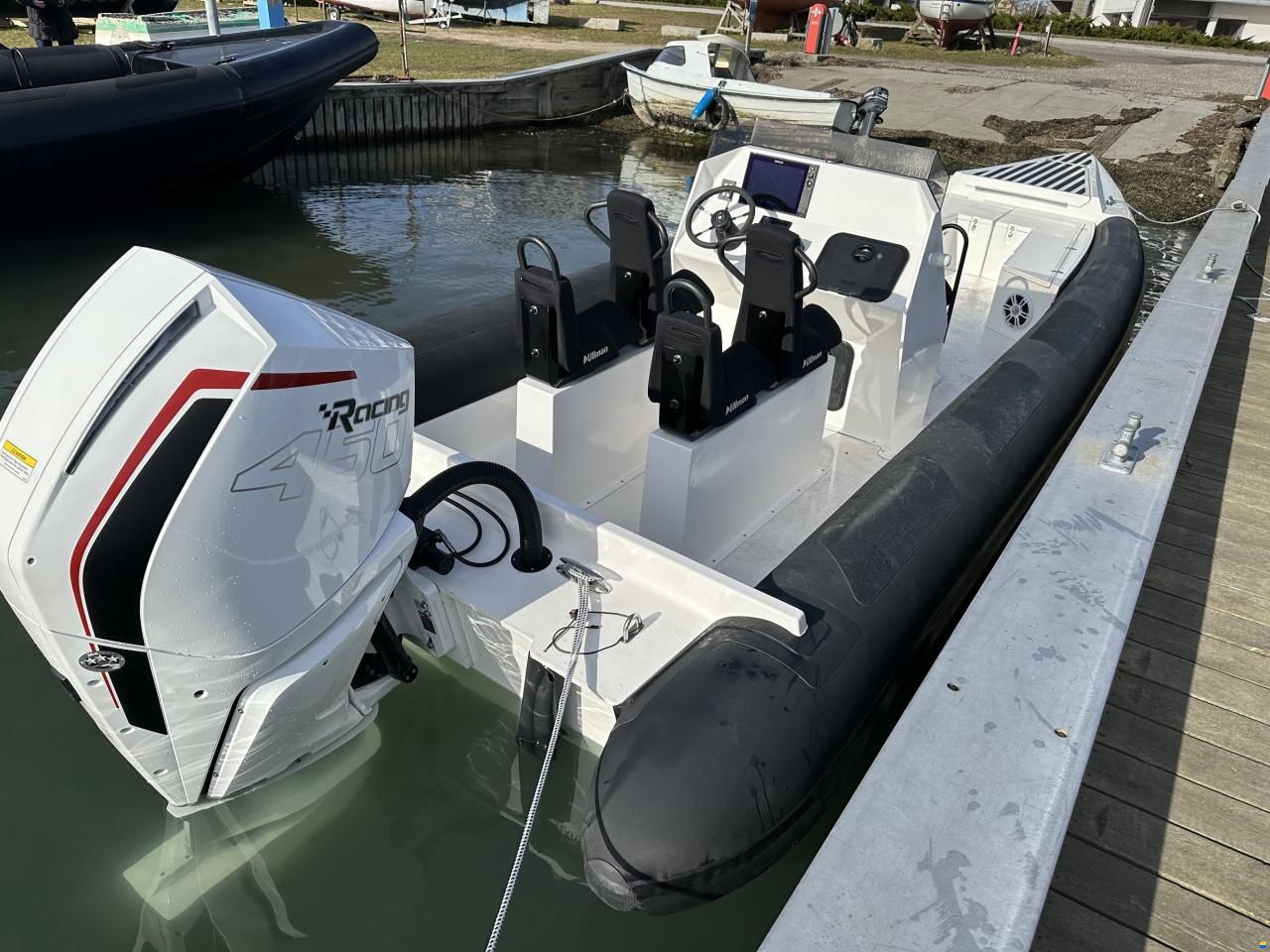 RavenRib 9m Mercury Racing 450R