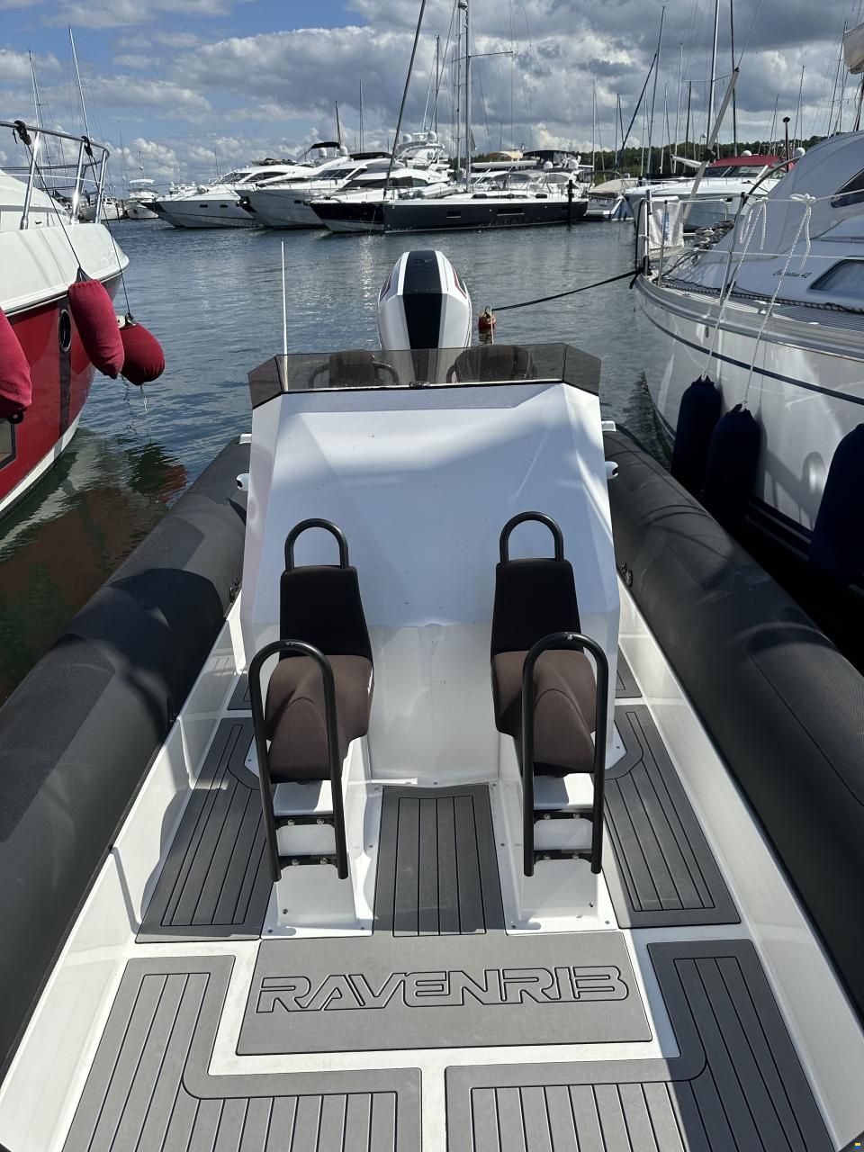 RavenRib 9m Mercury Racing 450R