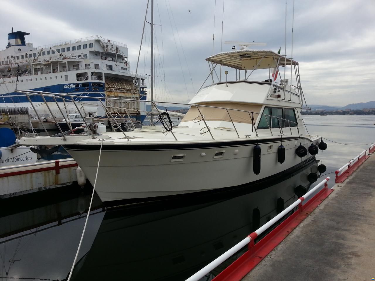 Hatteras 52 C
