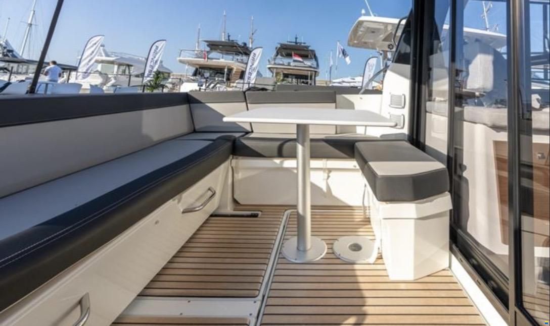 Jeanneau Merry Fisher 895