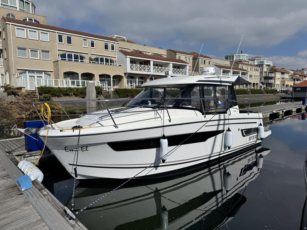 Jeanneau Merry Fisher 895