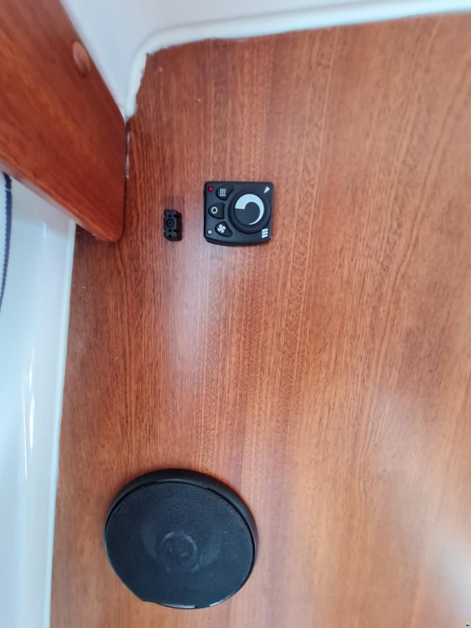 Nimbus 340 Commander