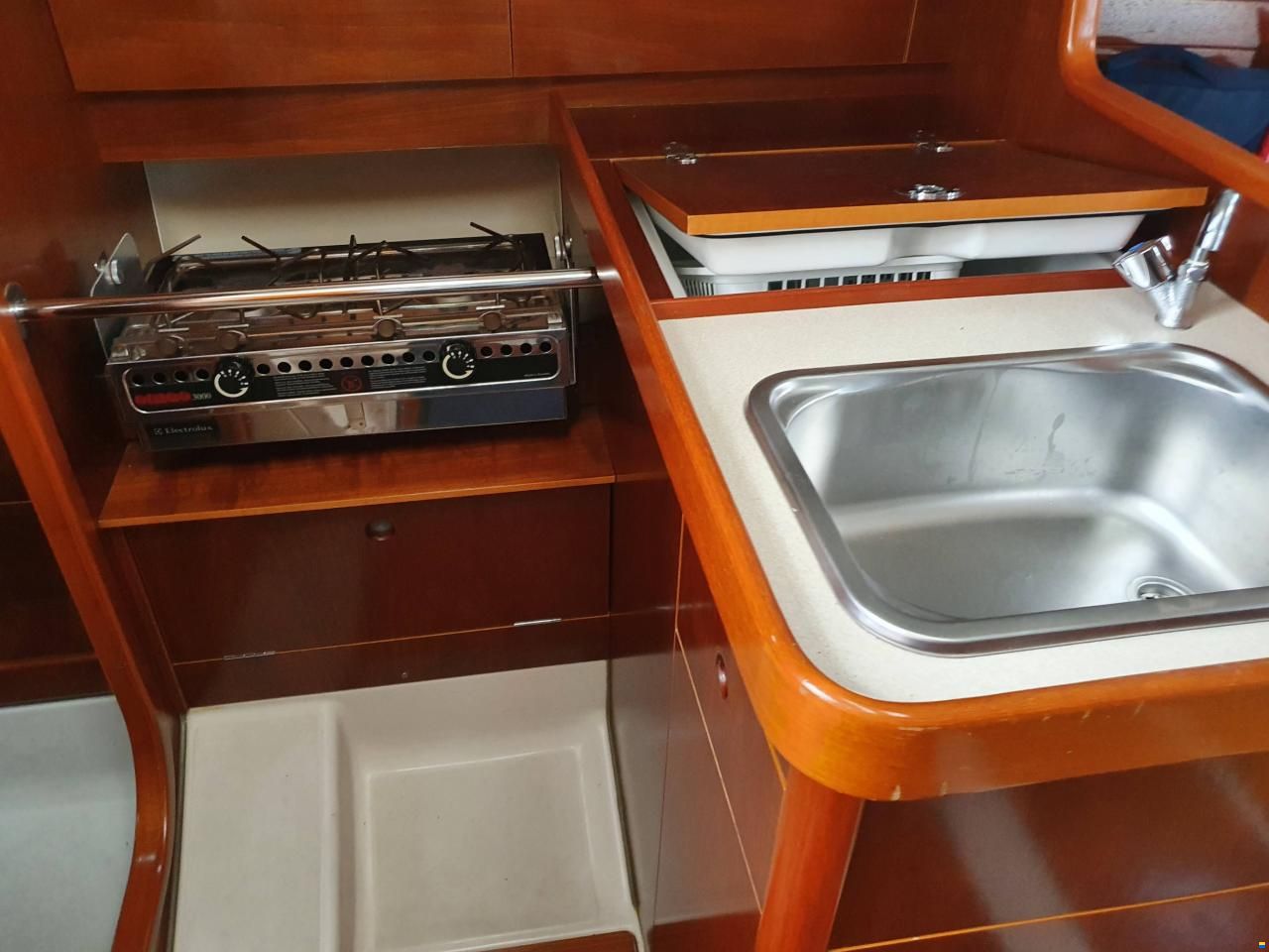 Beneteau Oceanis 281