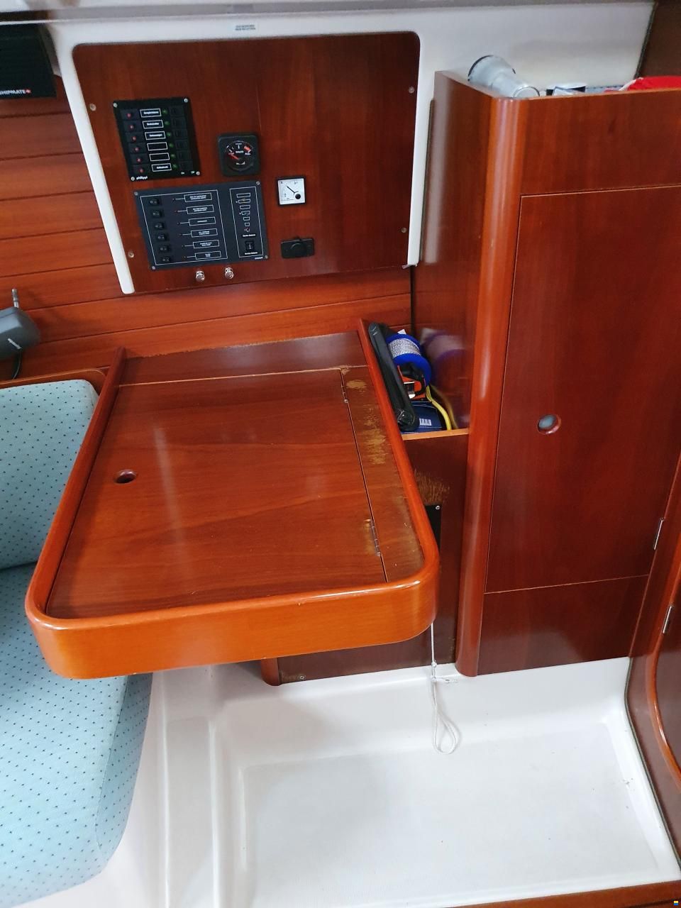 Beneteau Oceanis 281
