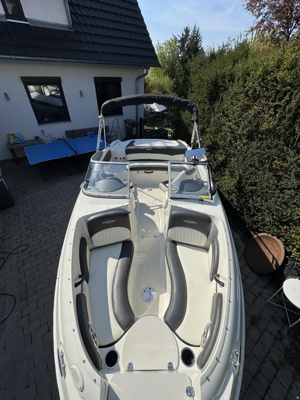 Stingray 198