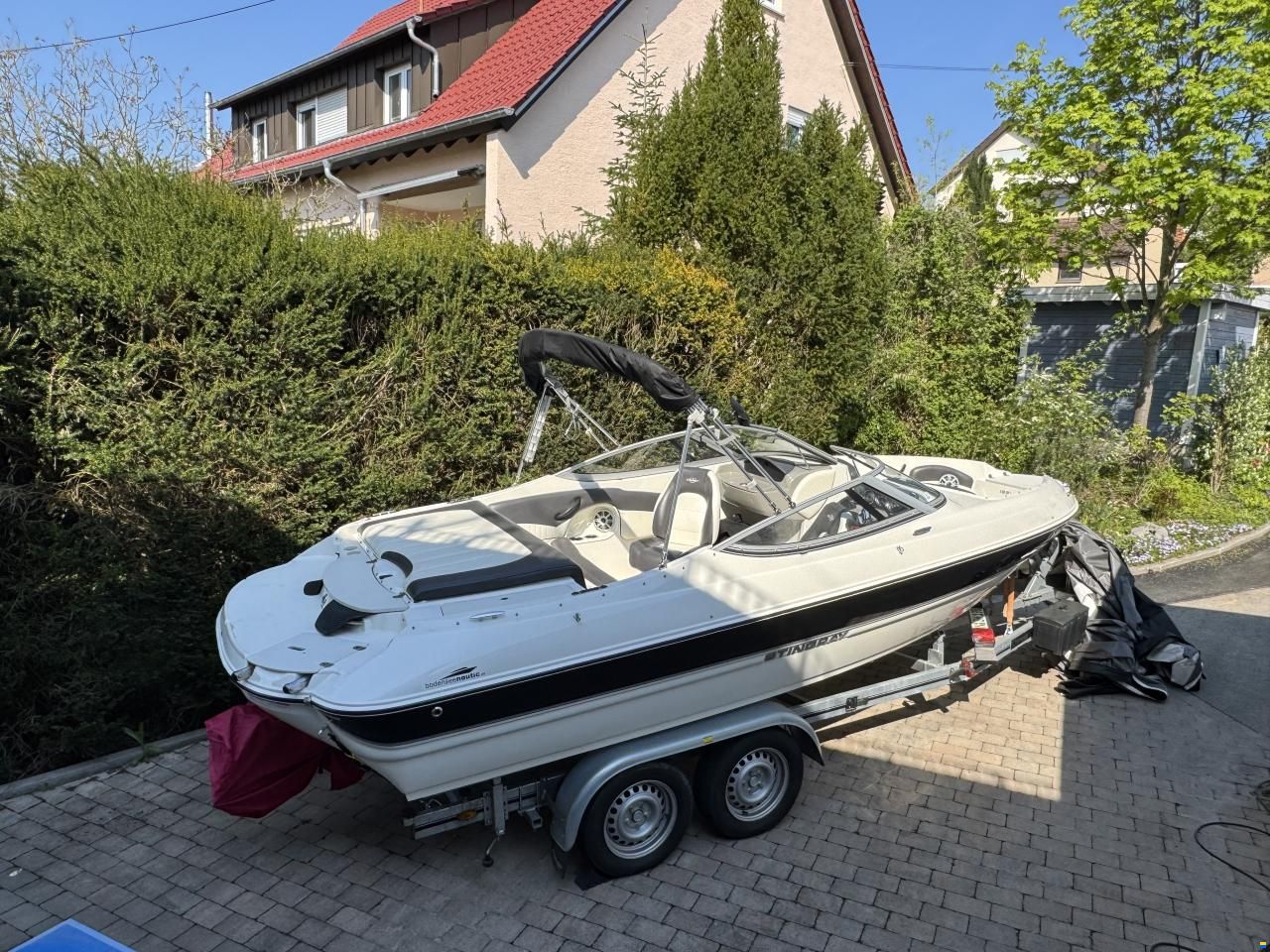 Stingray 198