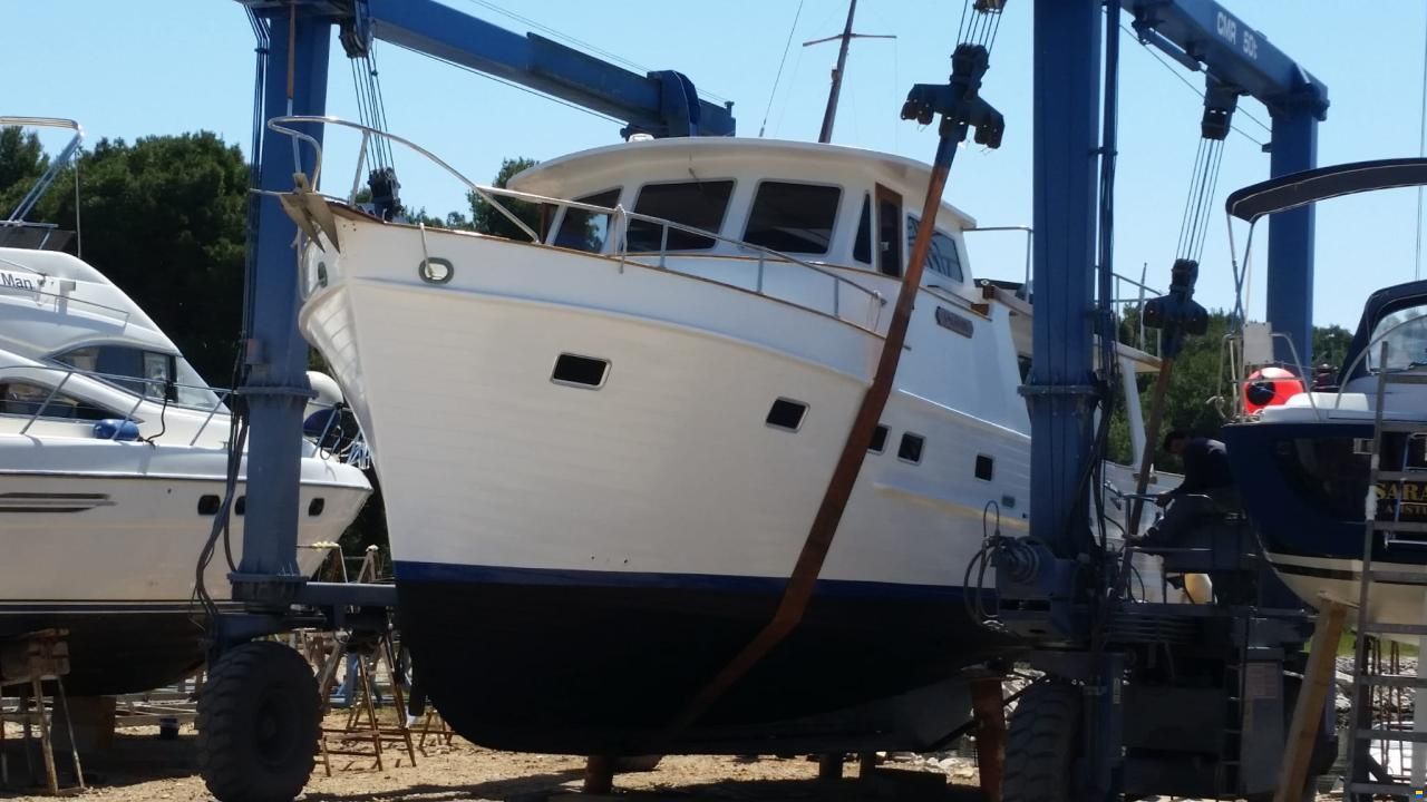 Grand Banks Alaskan 46