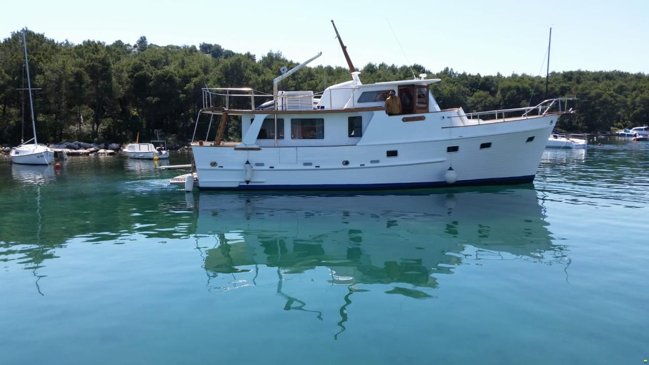 Grand Banks Alaskan 46