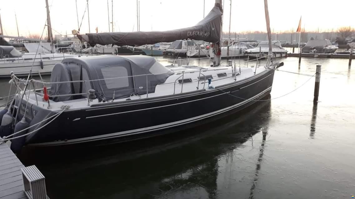 Dufour 40 Performance