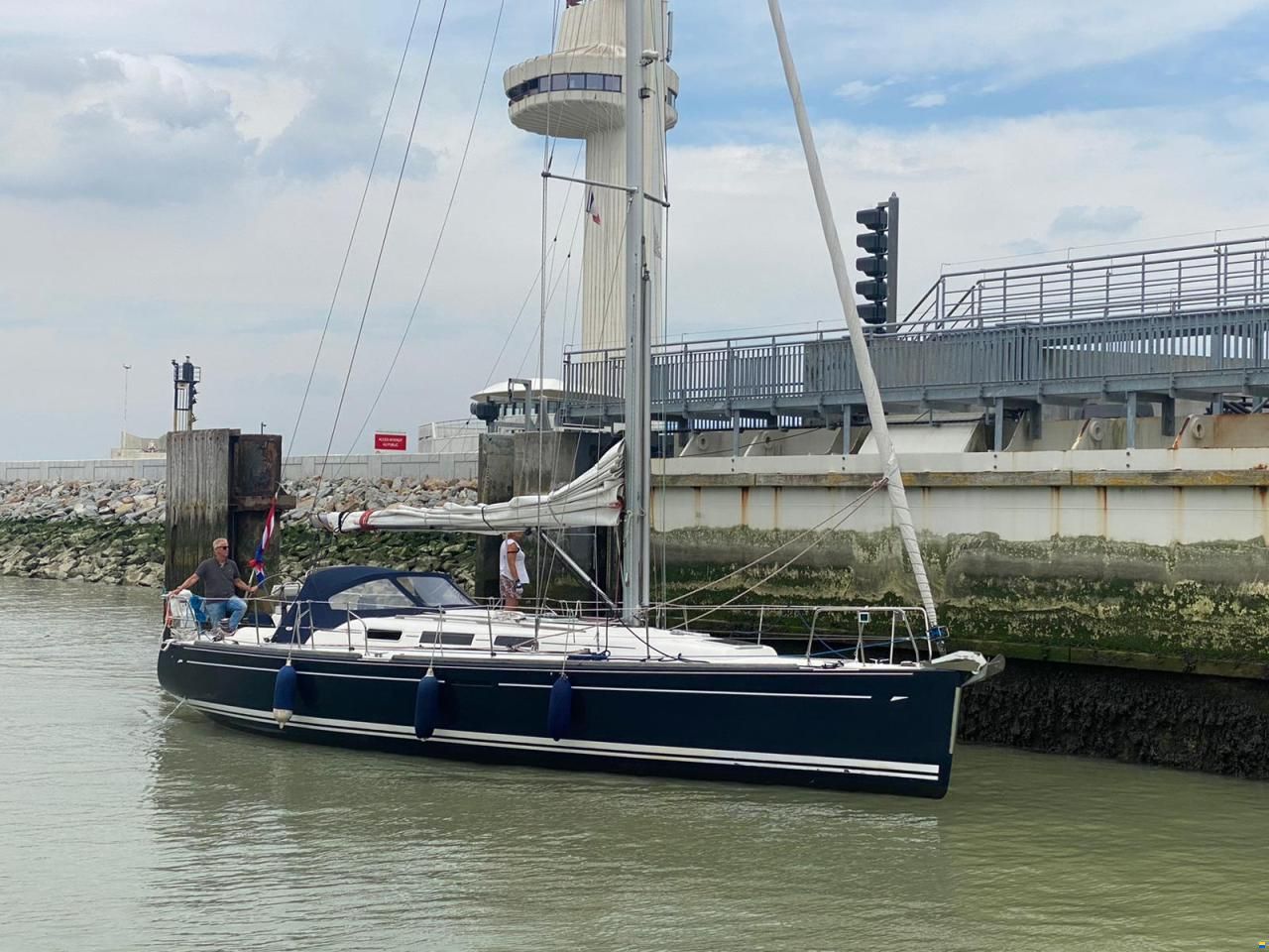 Dufour 40 Performance