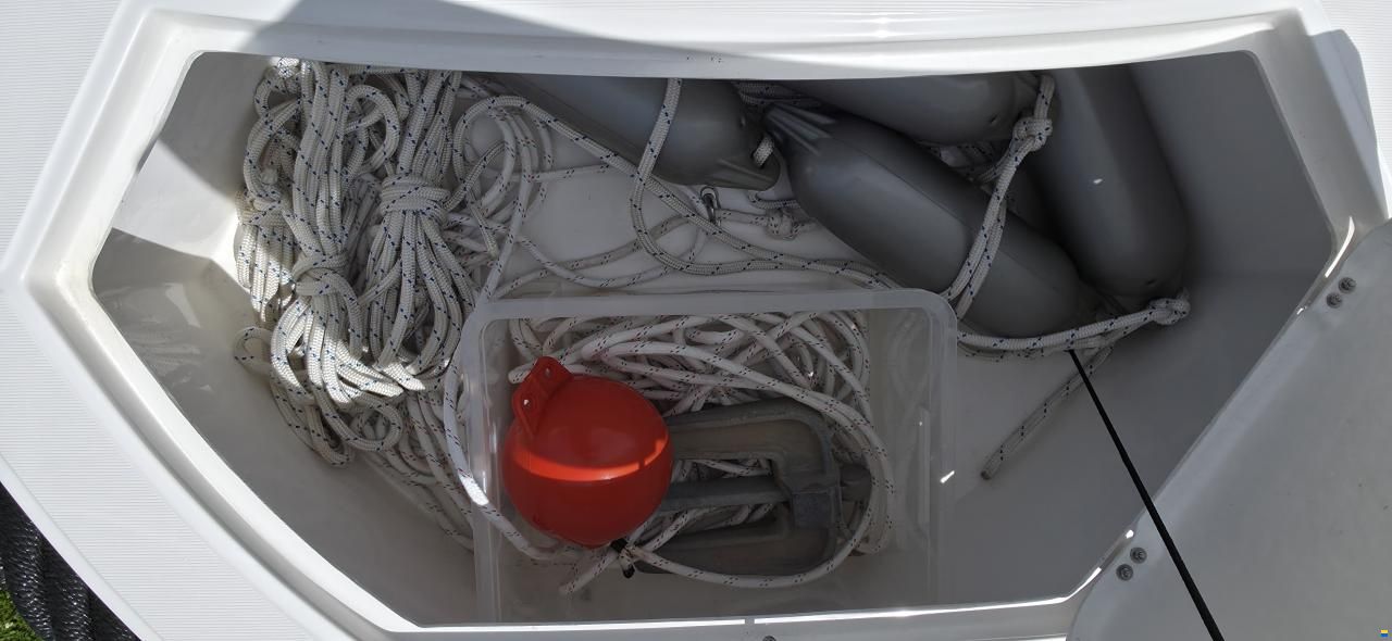 Oud Huijzer 570 Tender