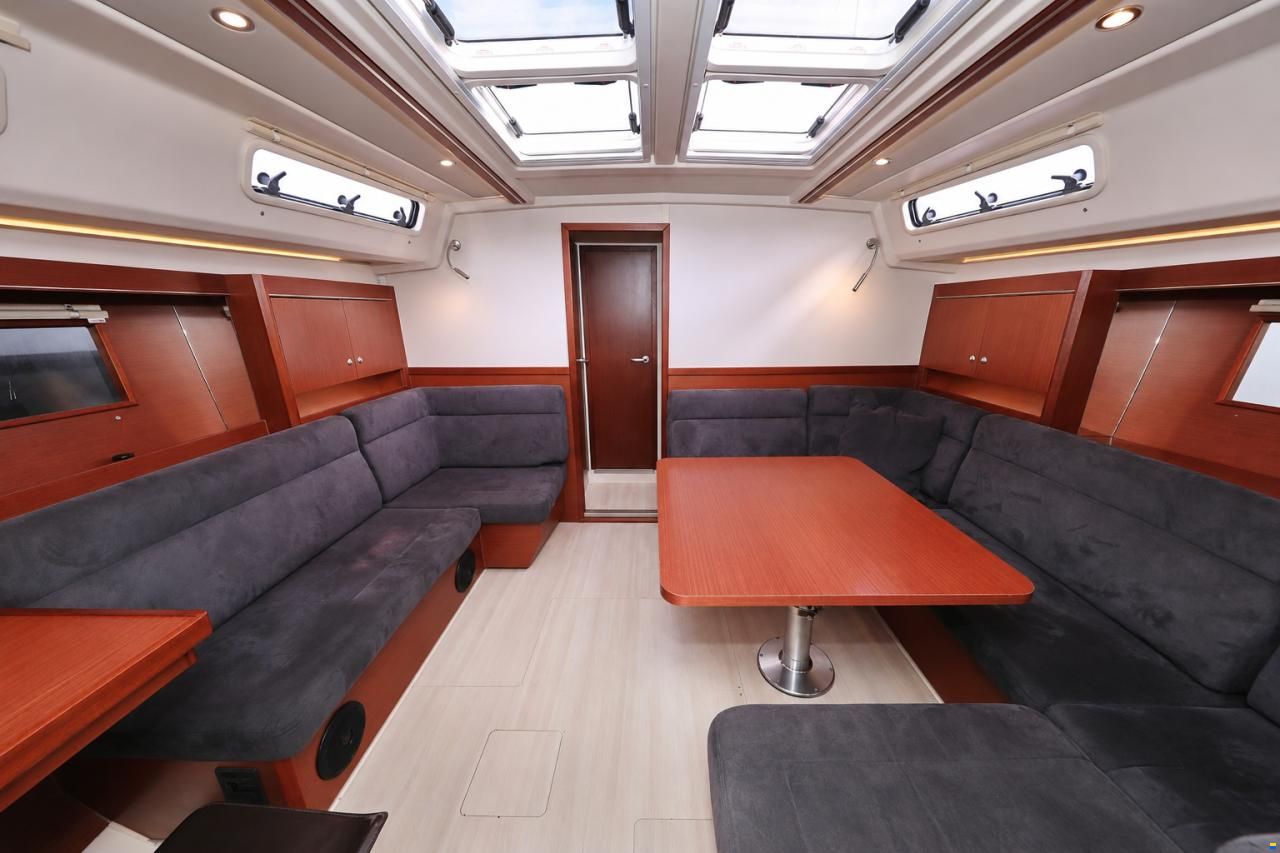 Hanse 455