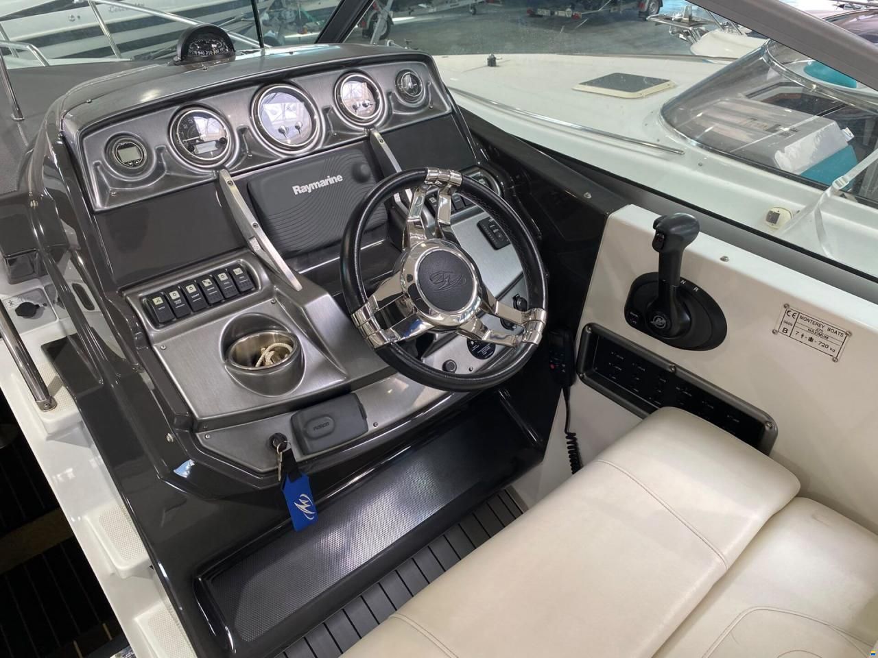 Monterey 275 SY