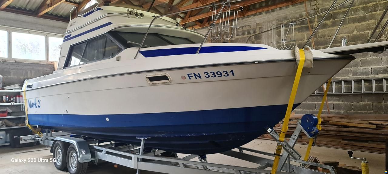 AB Marine Bayliner 2556