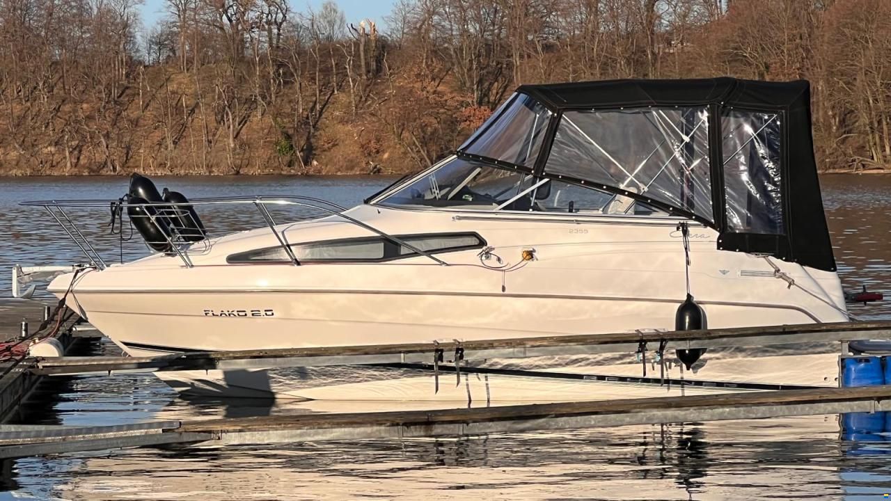 Bayliner 2355 Ciera Sunbridge
