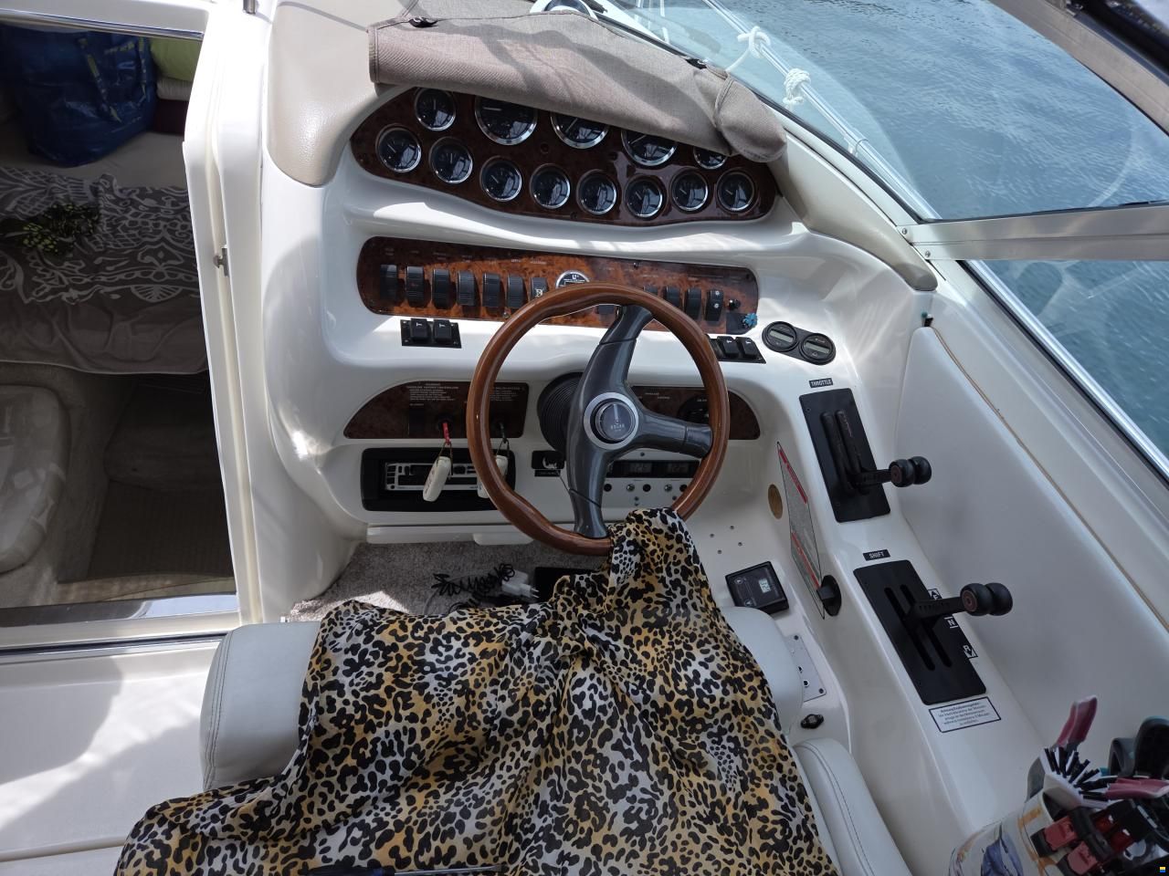 Sea Ray 280 SS