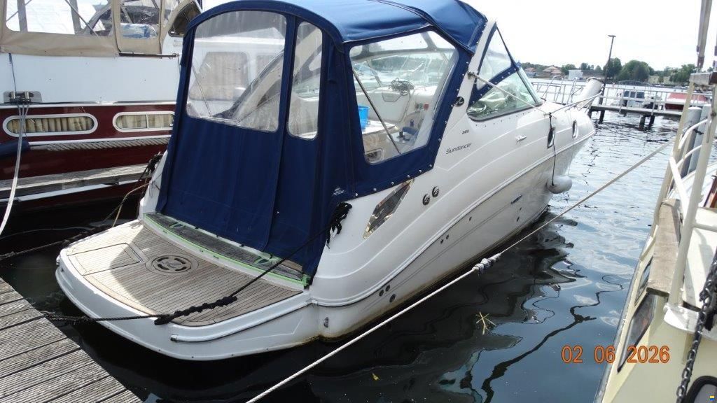 Sea Ray Sundancer 305