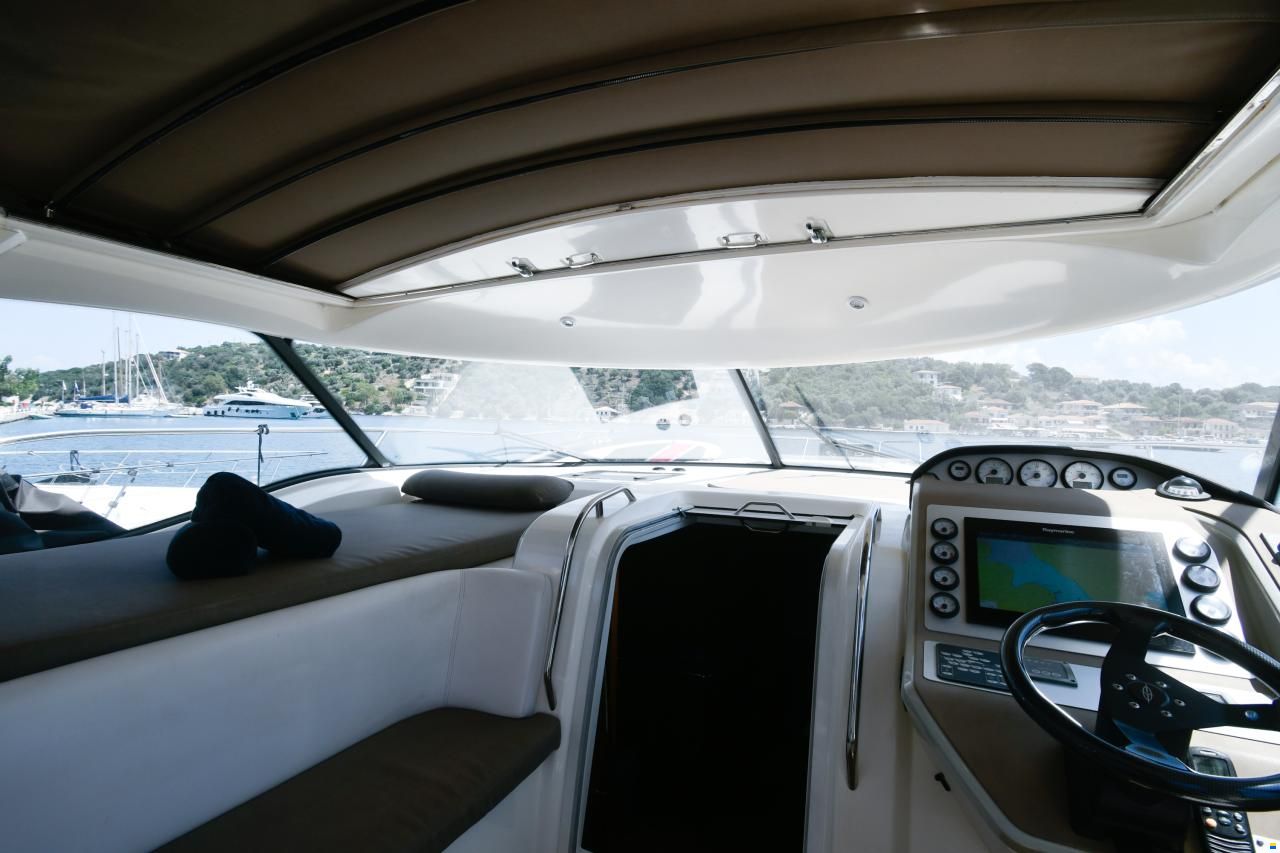 Bavaria Deep Blue 46